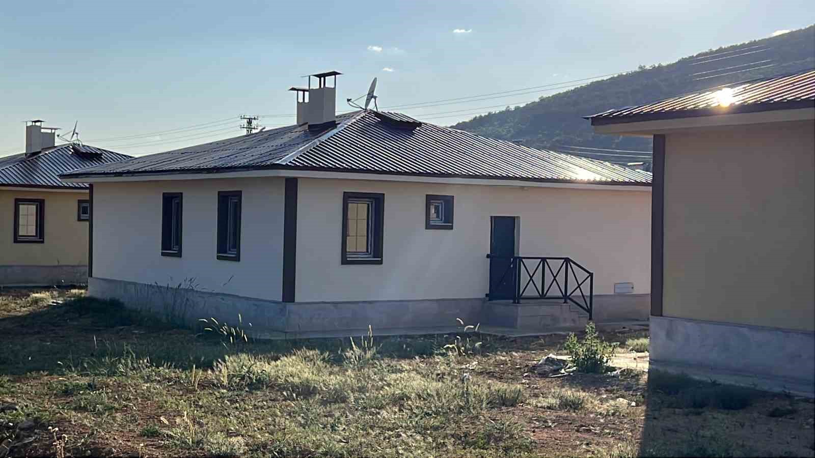 Kahramanmaraş’ta köy afet konutlarının yapımında sona gelindi 