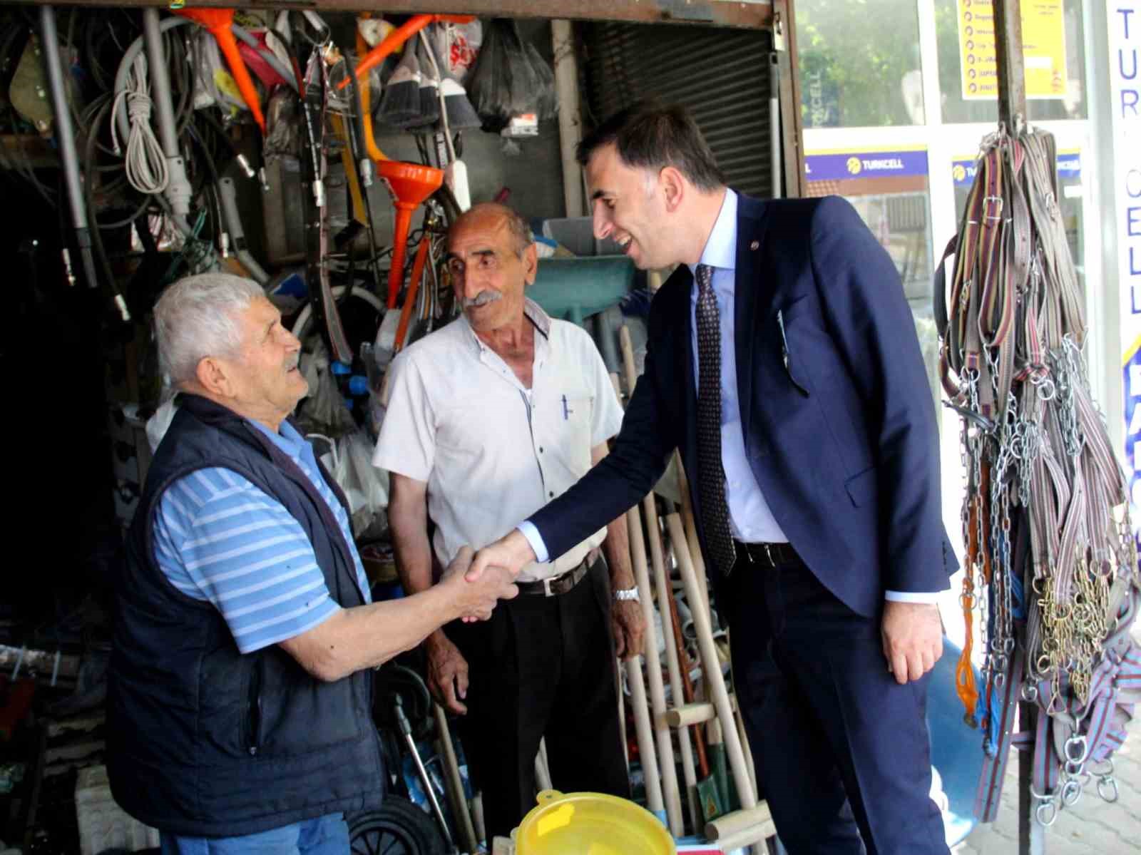 Kaymakam Küçük, esnaf ve vatandaşlarla bir araya geldi 