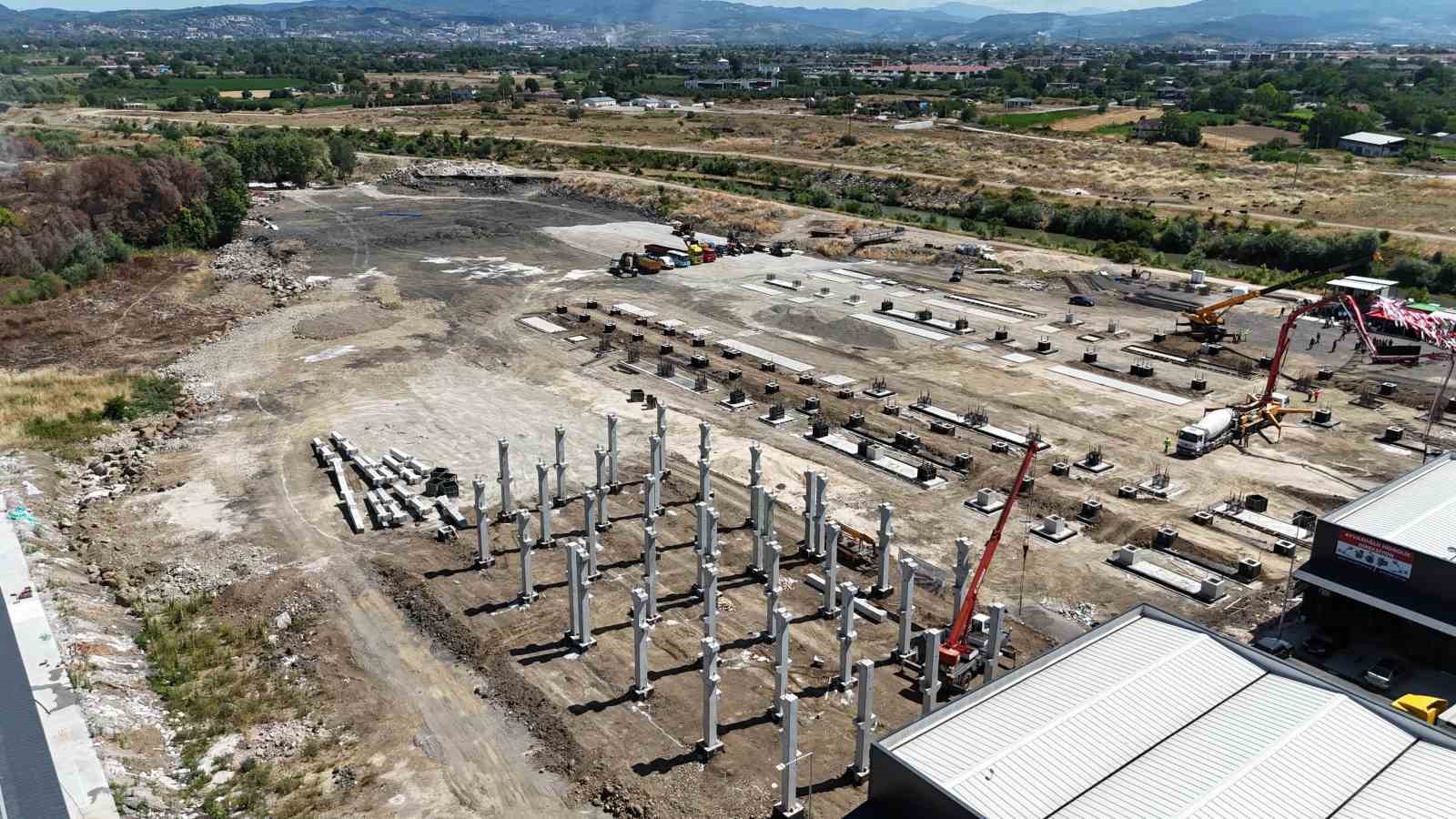 Düzce’de sanayi sitesinin 2 etabı için temeller atıldı 