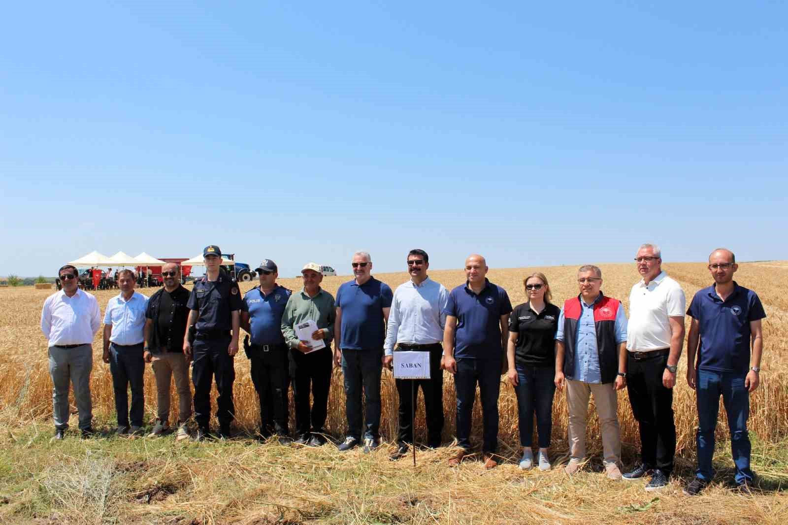 Kırklareli’nde yerli ve milli buğday hasadı yapıldı 