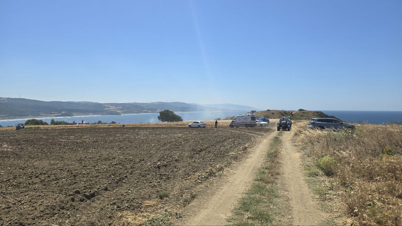 Yangına zamanında müdahale buğday tarlasını kurtardı 