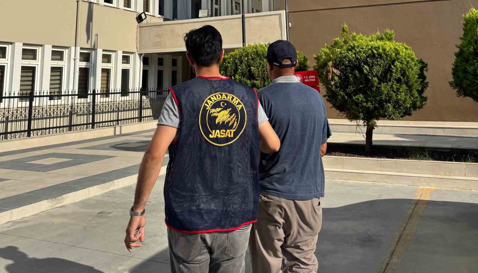 Aydın’da JASAT timleri aranan şahıslara göz açtırmıyor 