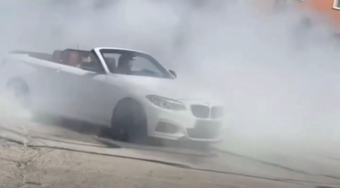 Cadde ortasında drift atan sürücüye 46 bin TL ceza 