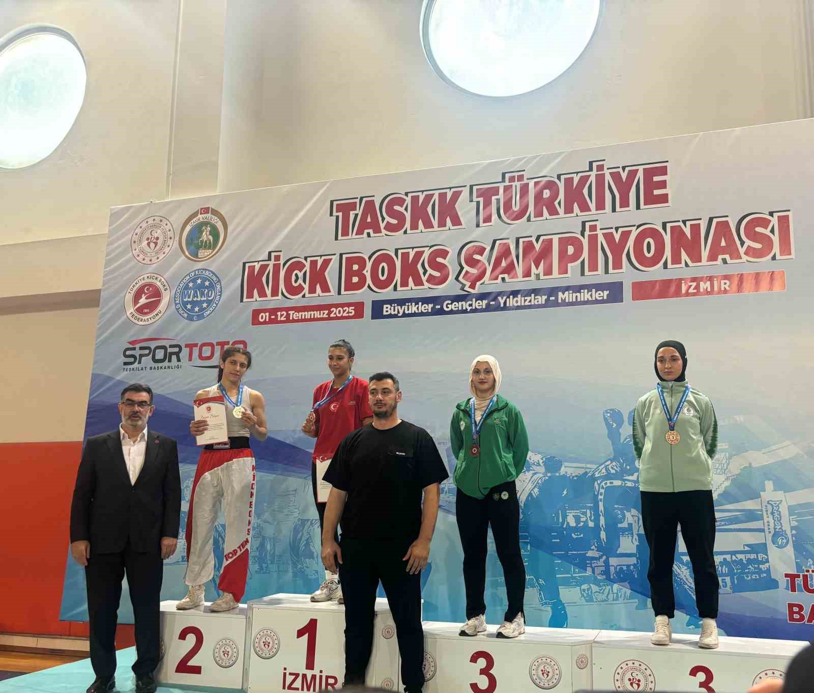 Aydın’ın demir ayağı Ceylin, Türkiye Şampiyonu oldu 