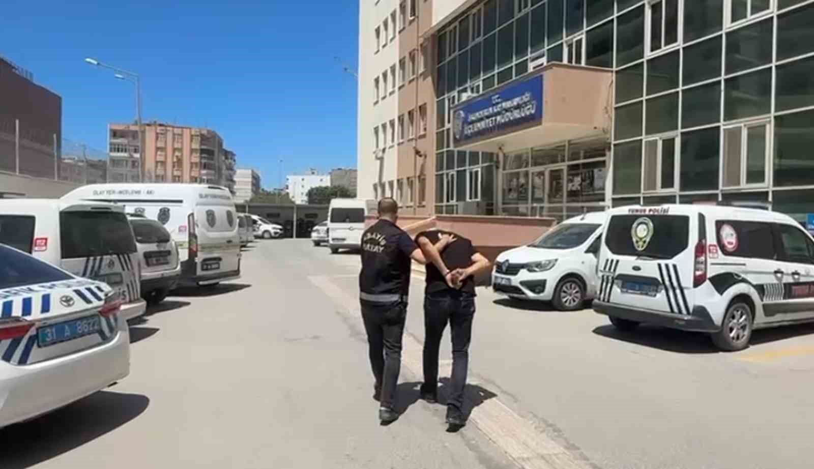 İskenderun’da işledikleri çeşitli suçlardan aranan 6 kişi yakalandı 