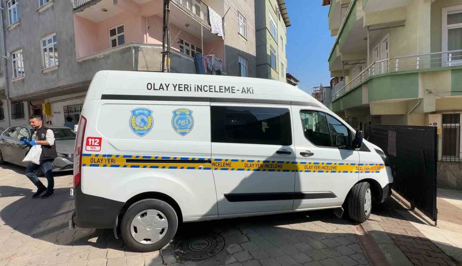 Samsun’da 3. kattan düşen çocuk ağır yaralandı 