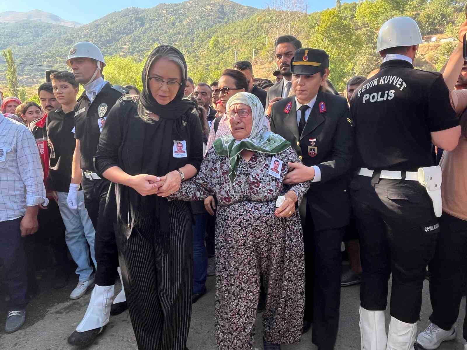 Şehit orman işçisi Ragıp Şahin, son yolculuğuna uğurlandı 