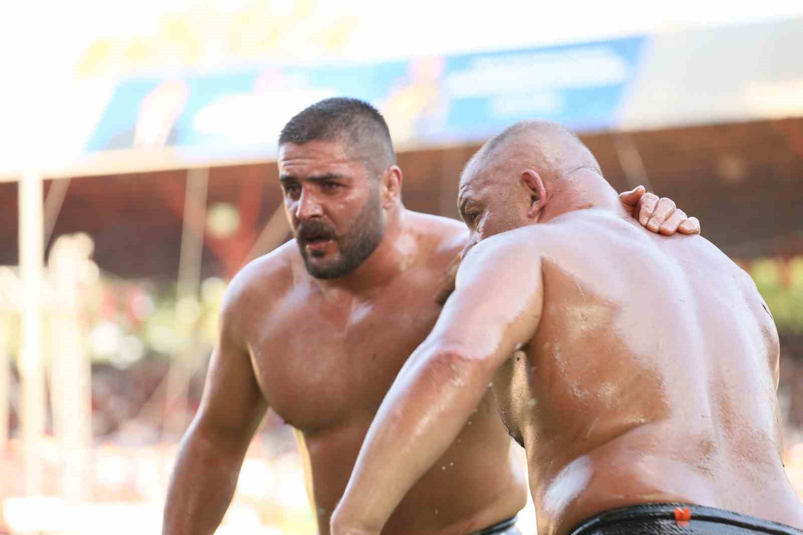 Kırkpınar’da çeyrek finalistler belli oldu 