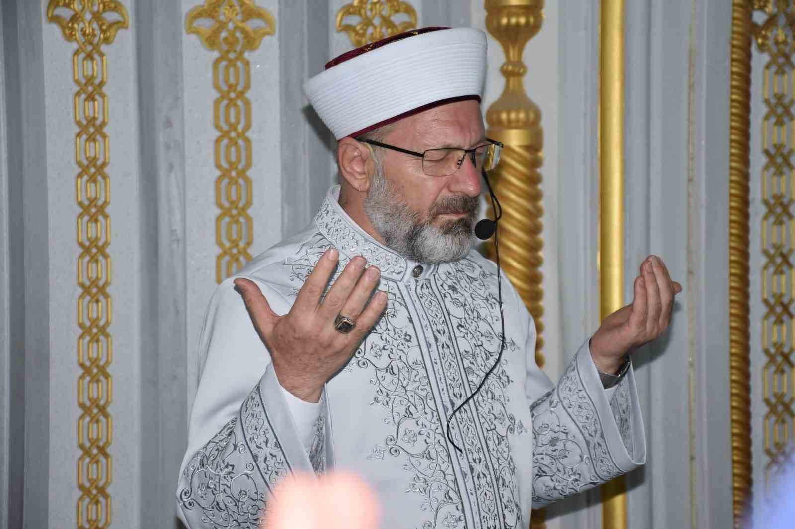 Diyanet İşleri Başkanı Erbaş’tan orman yangınları için dua 