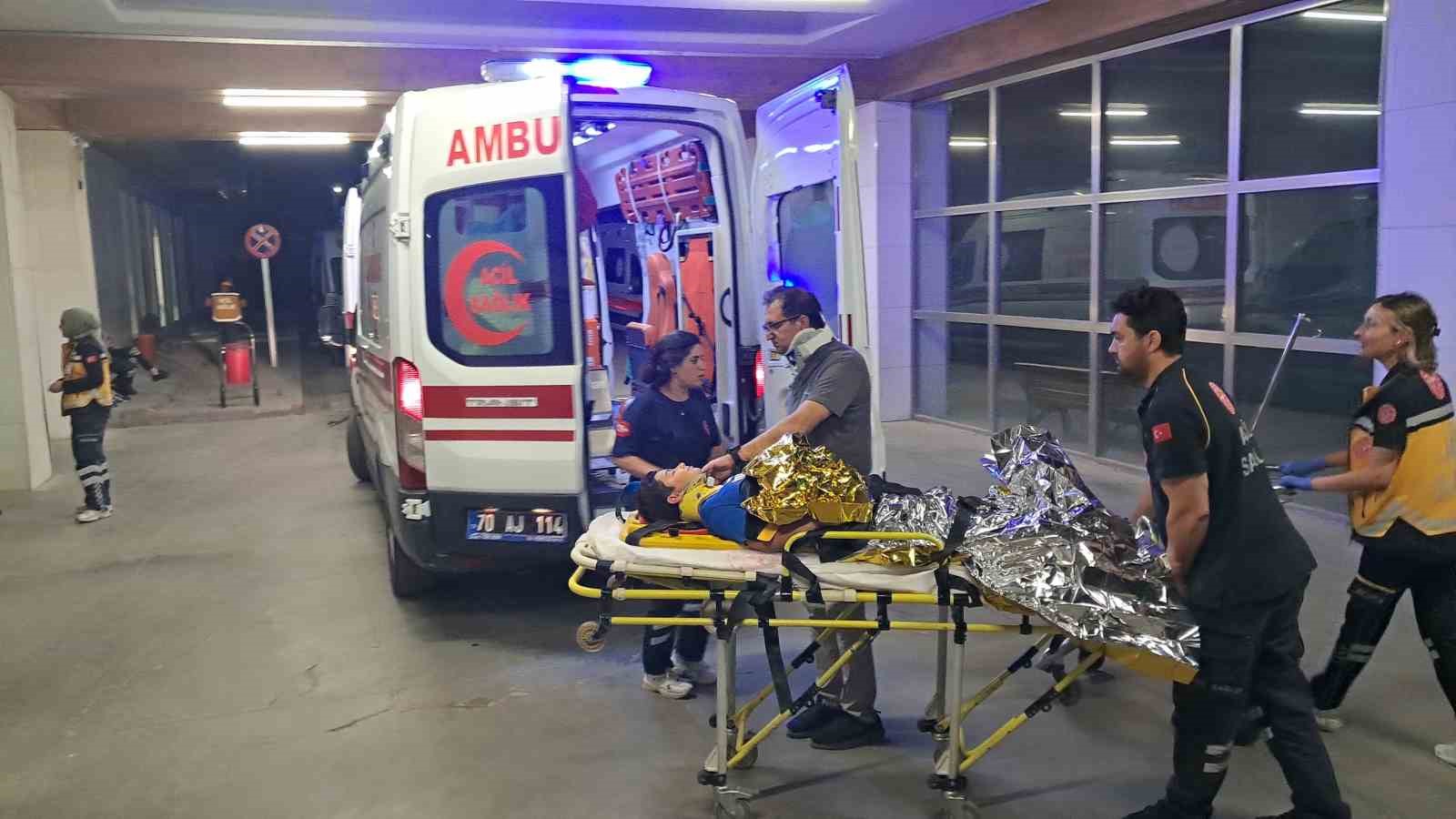Karaman’da iki otomobil çarpıştı: 5 yaralı 