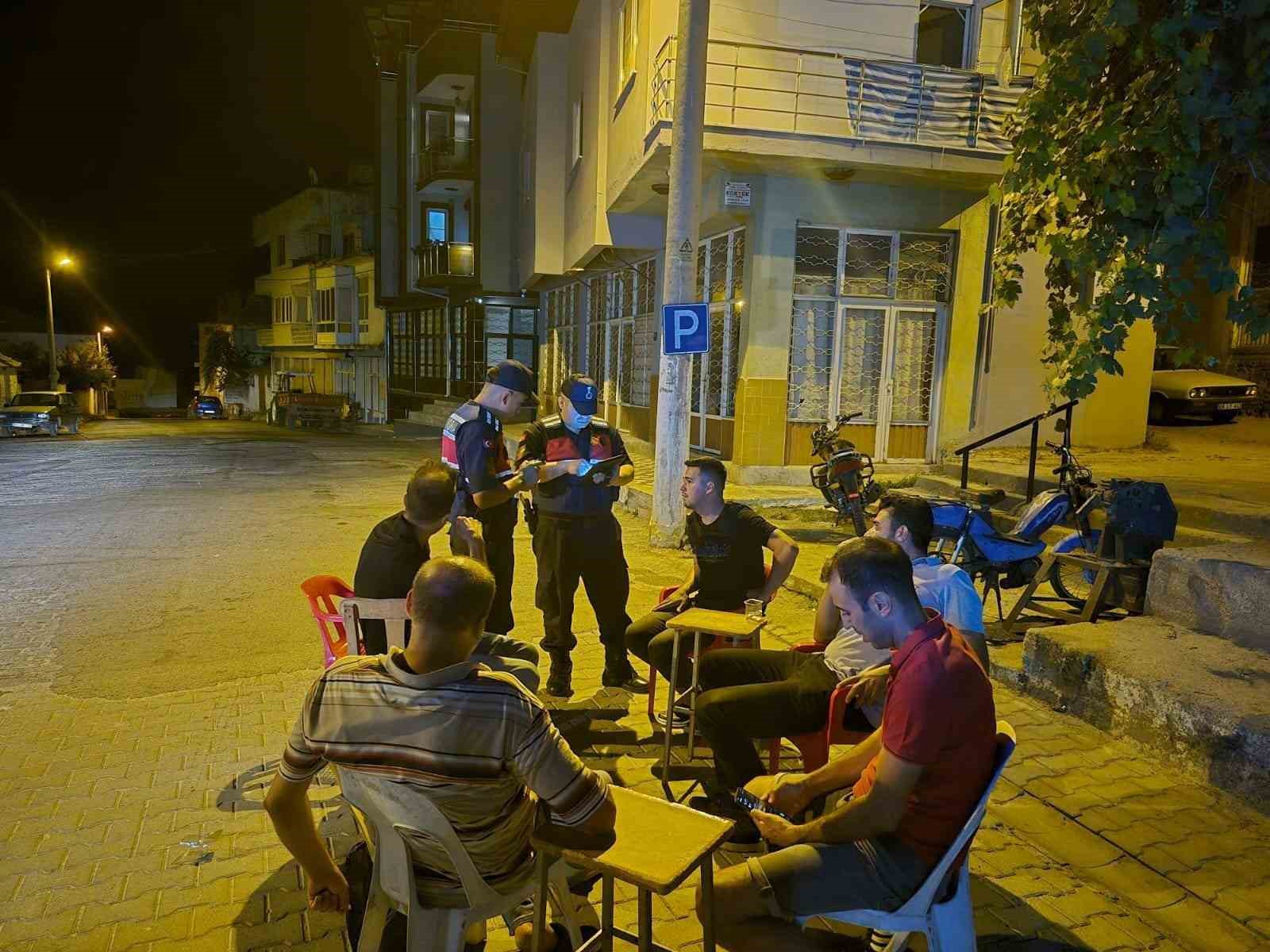 Çine’de jandarma ekiplerinden gece yarısı ’Şok’ uygulama 