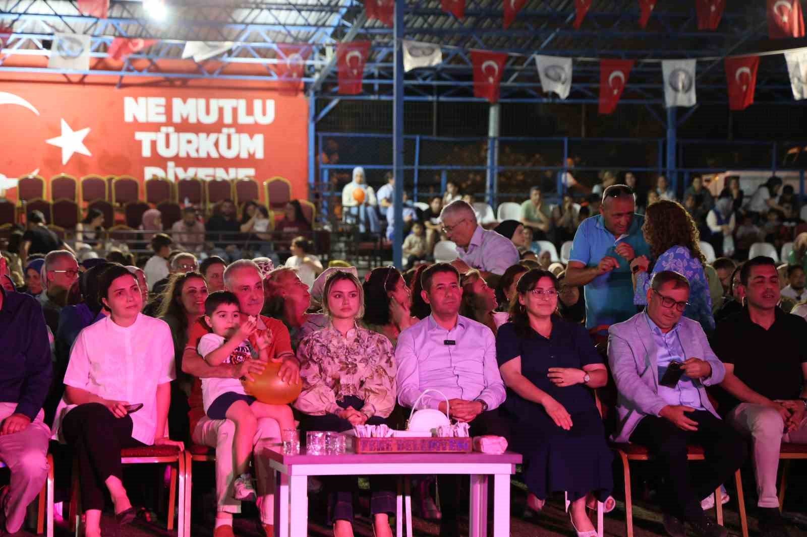 Feke Lisesi mezunları yarım asır sonra ilk kez buluştu 