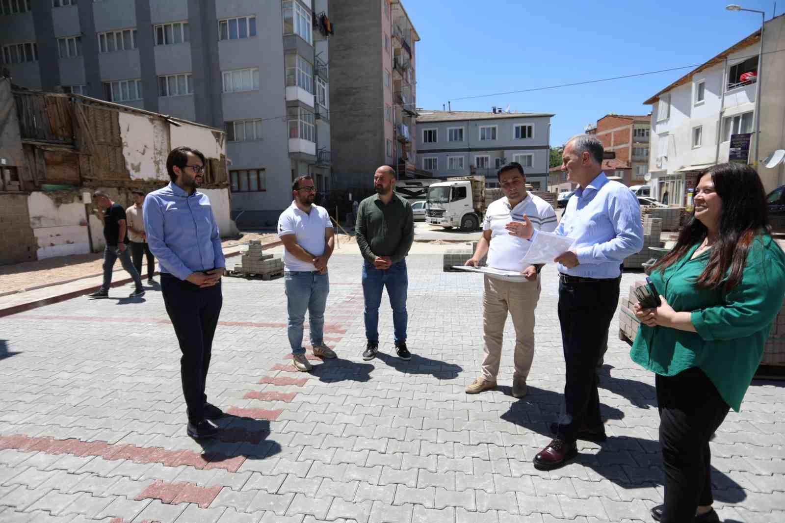 İnegöl’de kamulaştırılan alanlar otoparka dönüşüyor 
