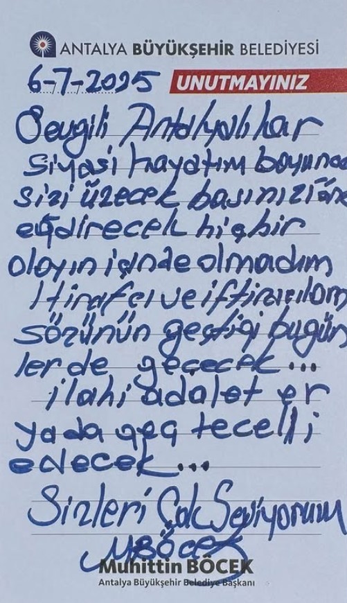 Muhittin Böcek: 