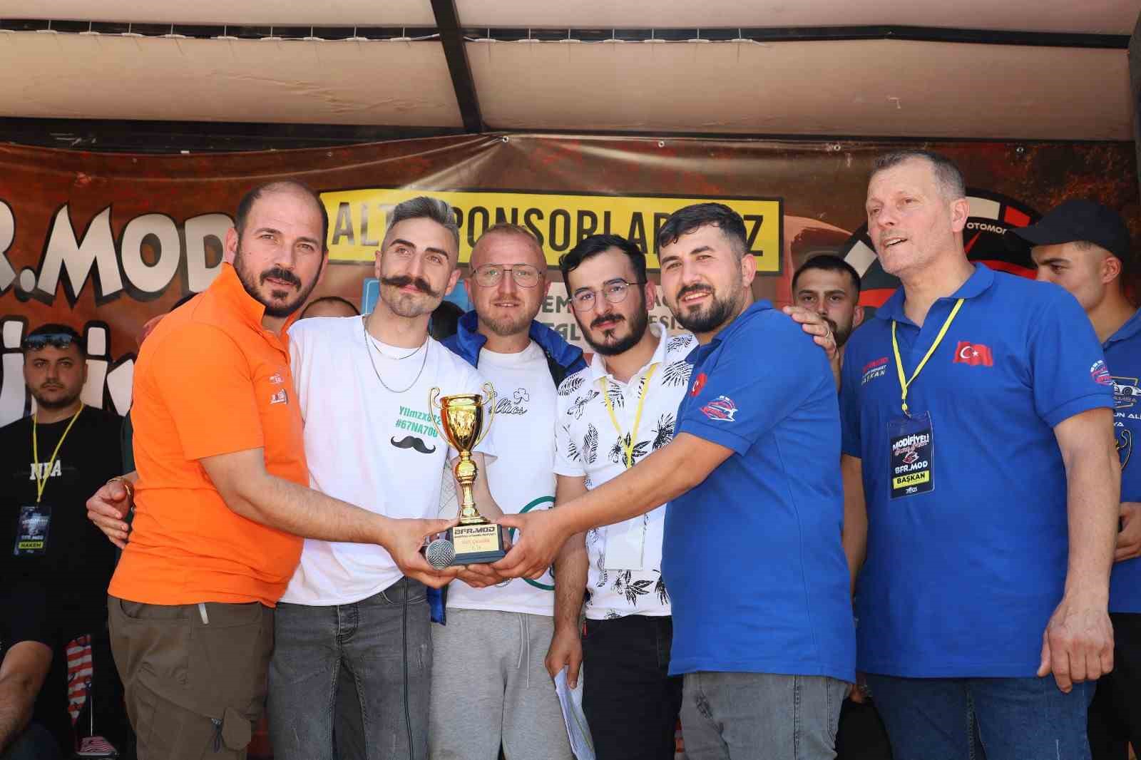 Modifiye tutkunları, Bafra’da fuarda buluştu 