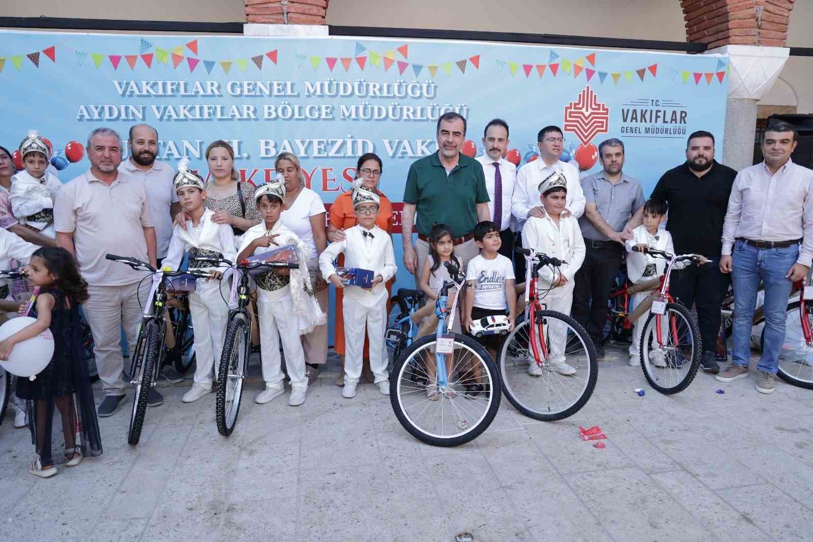Aydın’da toplu sünnet şöleni yapıldı 