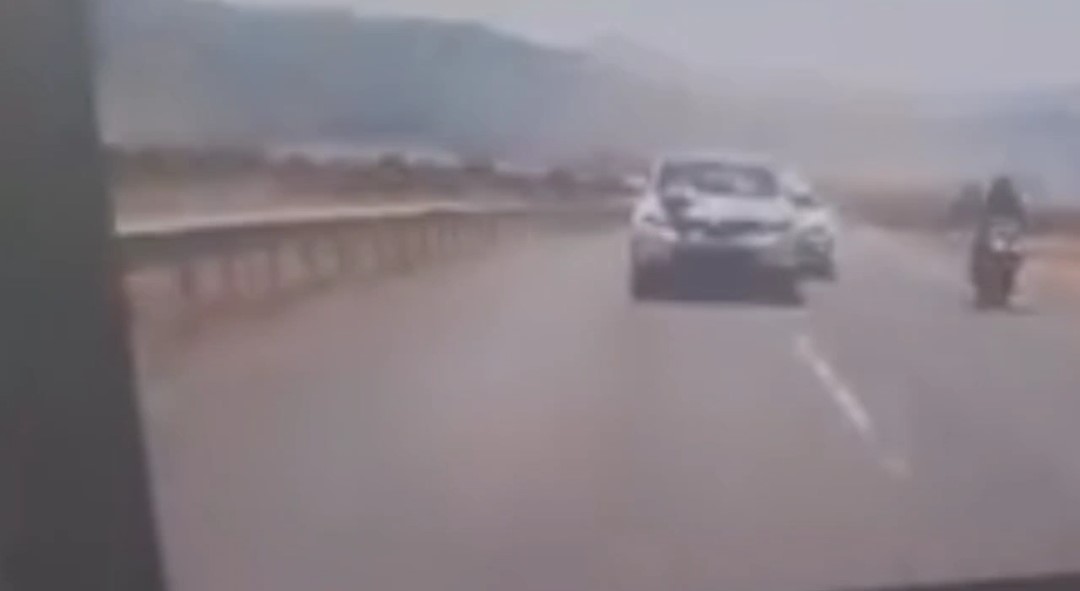 Bitlis’te motosiklet vince çarptı: 1 ölü 