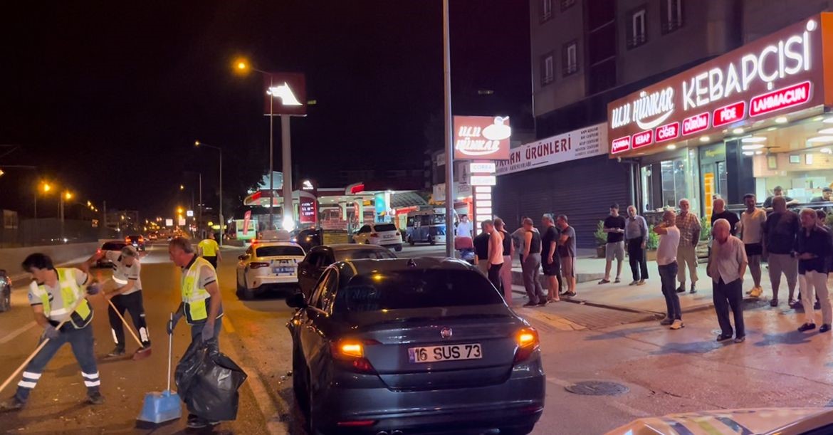 Alkollü sürücü makas atarken kaza yaptı: 2 yaralı 