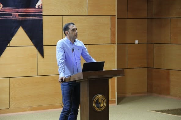 Devlet Hastanesi’nde sağlık çalışanlarına yönelik iletişim eğitimi 