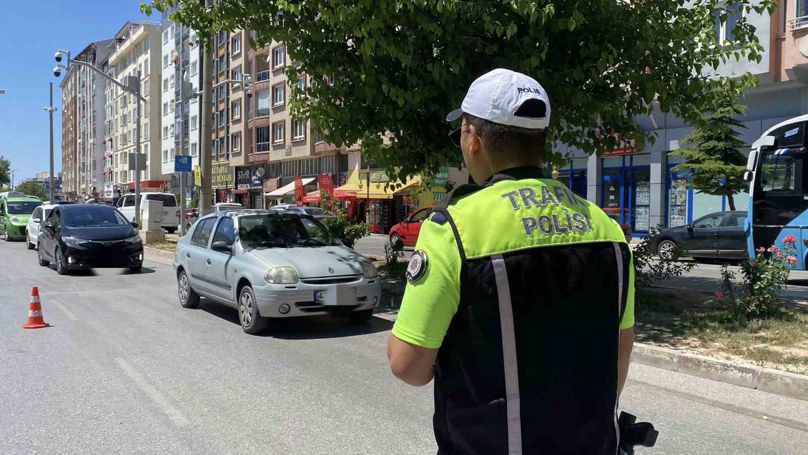 Kütahya’da dron destekli trafik denetimi 