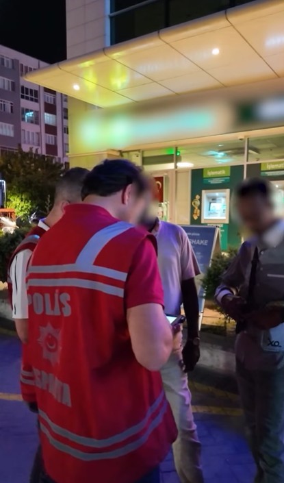 Isparta’da huzur uygulamasında binlerce şahıs kontrol edildi, 43 sürücüye cezai işlem uygulandı 