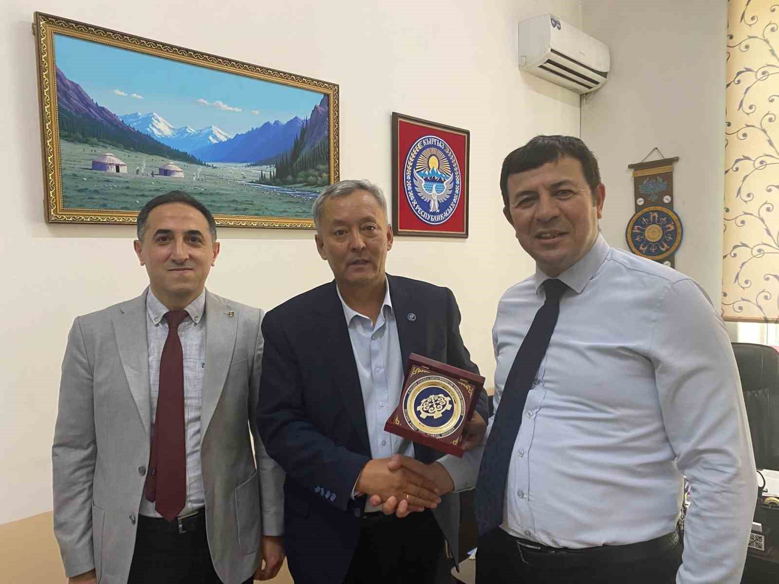 SUBÜ, Orta Asya’da temaslarda bulundu 