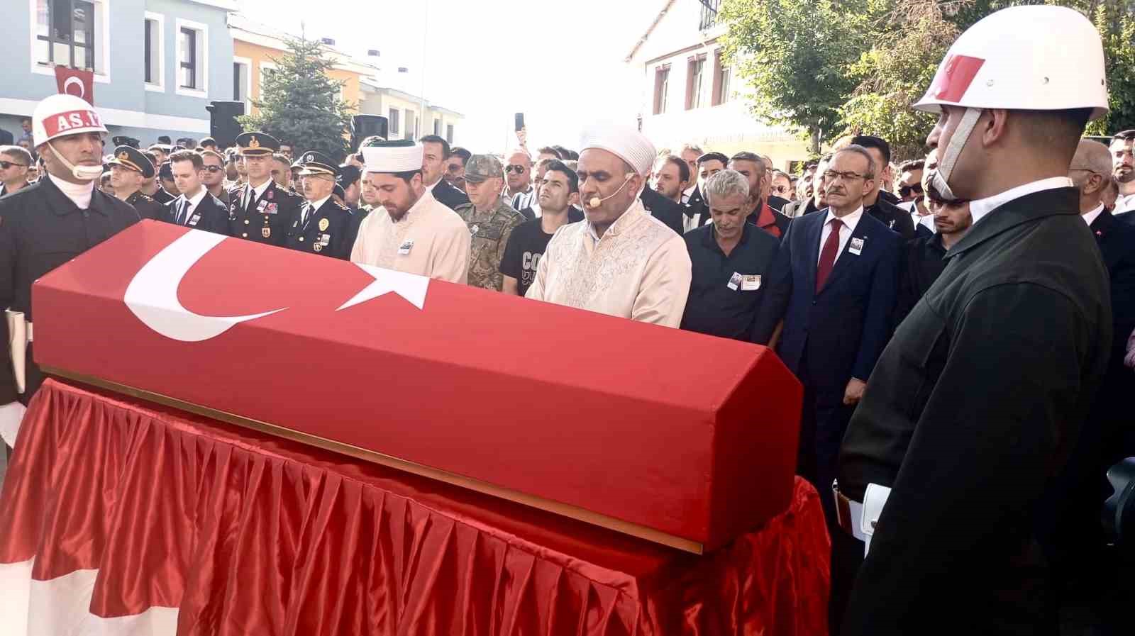 Pençe-Kilit şehidi Malatya’da son yolculuğuna uğurlandı 