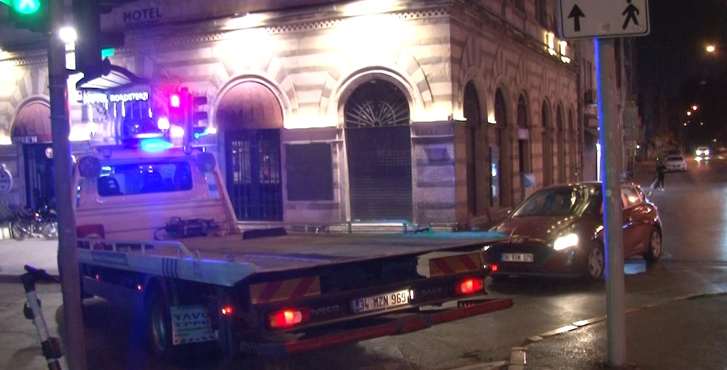 Galata Köprüsü trafiğe kapatıldı 