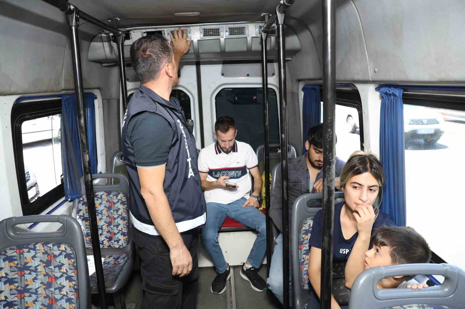 Zabıta ekiplerinden toplu taşıma araçlarına 22 bin 477 denetim 