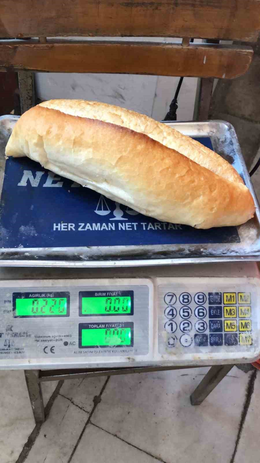 Karacasu’da fırınlara gramaj denetimi yapıldı 
