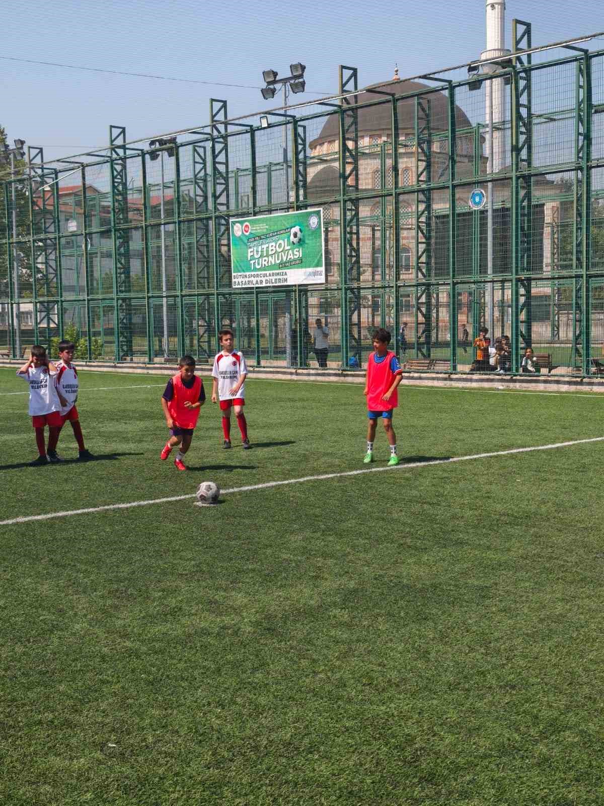 Kuran kursları arası futbol turnuvası başladı 