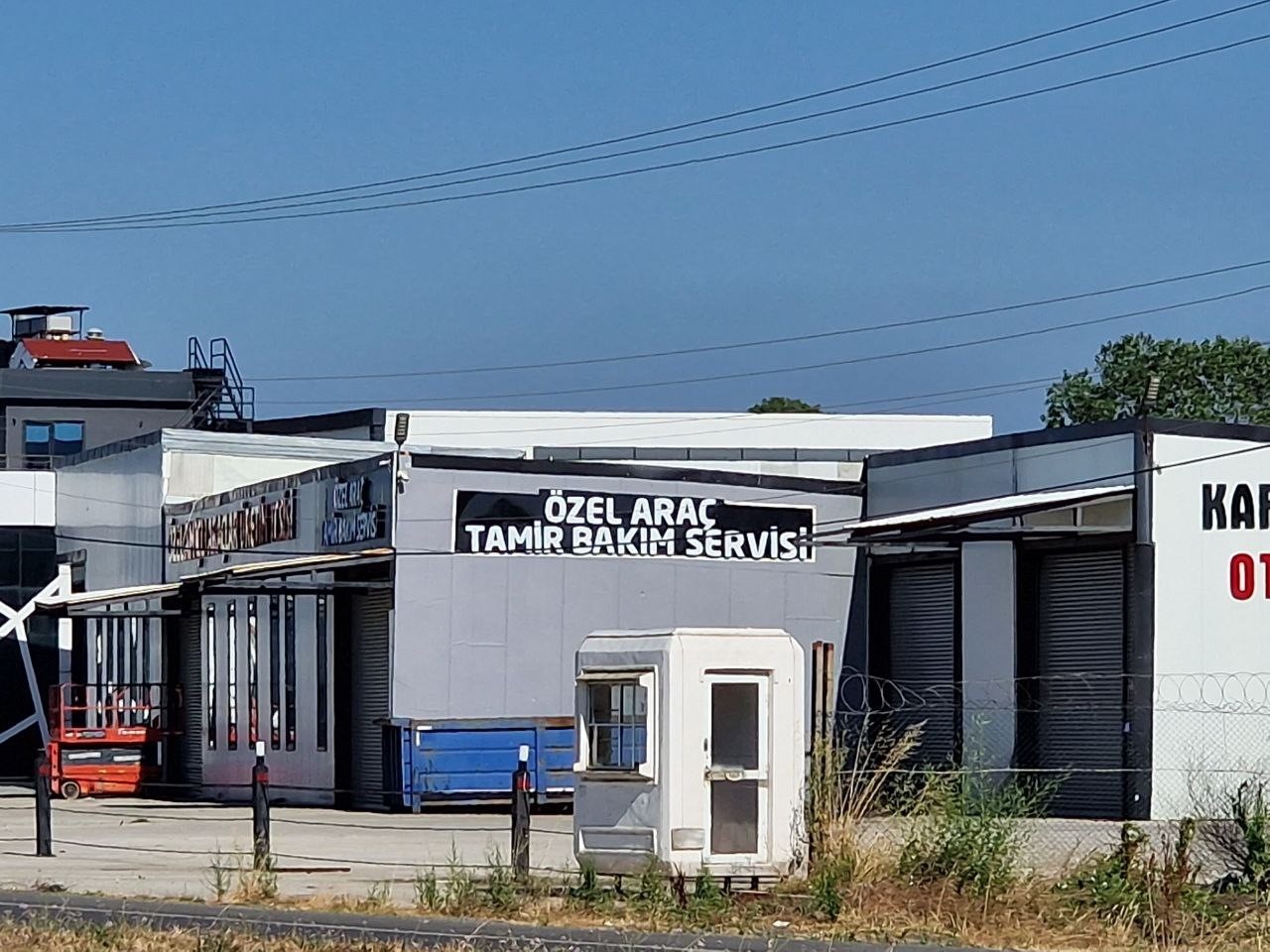 Sakarya’da araç dizayn firmasına operasyon 