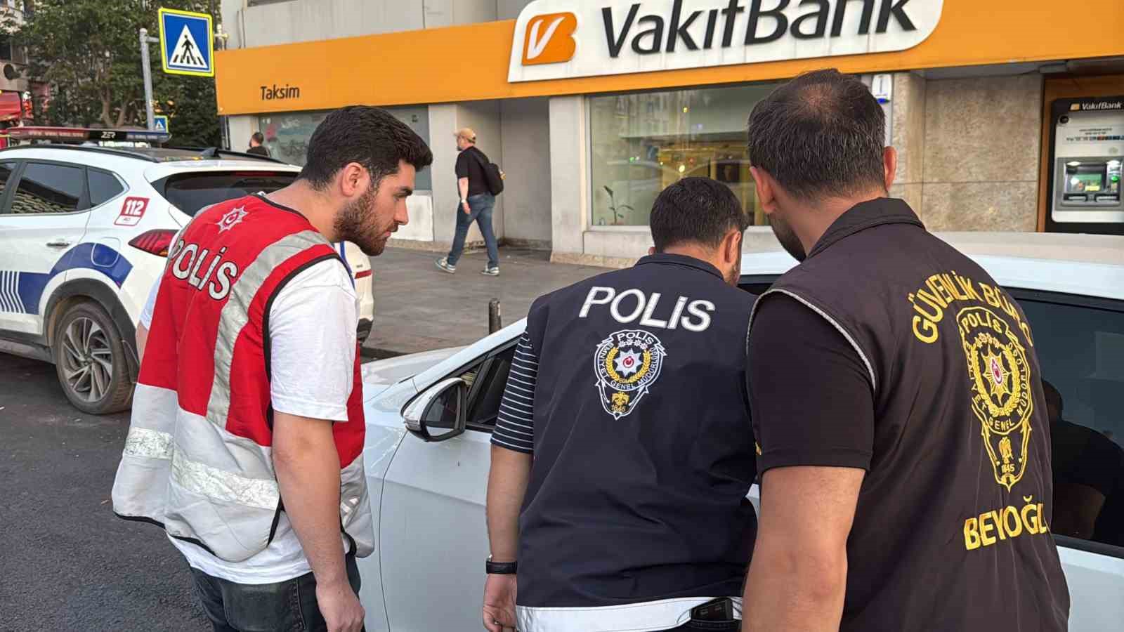 İstanbul’da helikopter destekli 