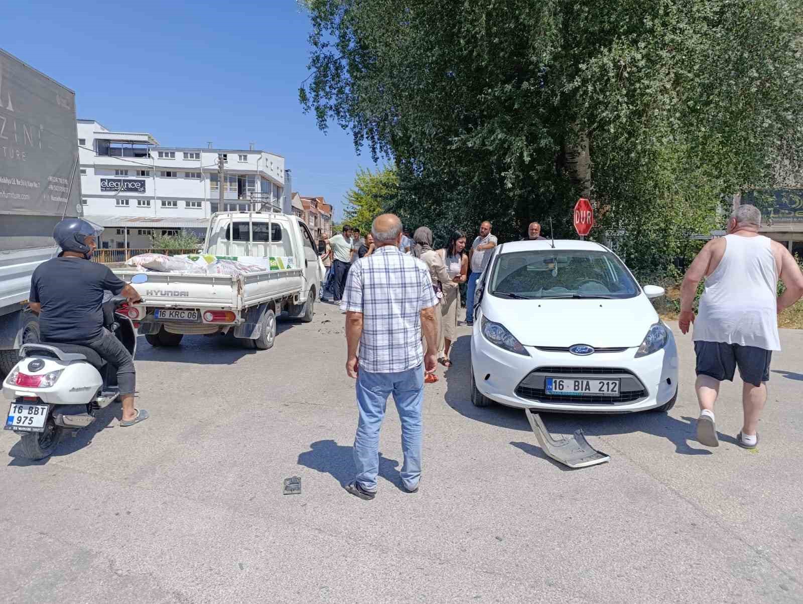 Bursa’daki kazada çocuklar ölümden döndü 