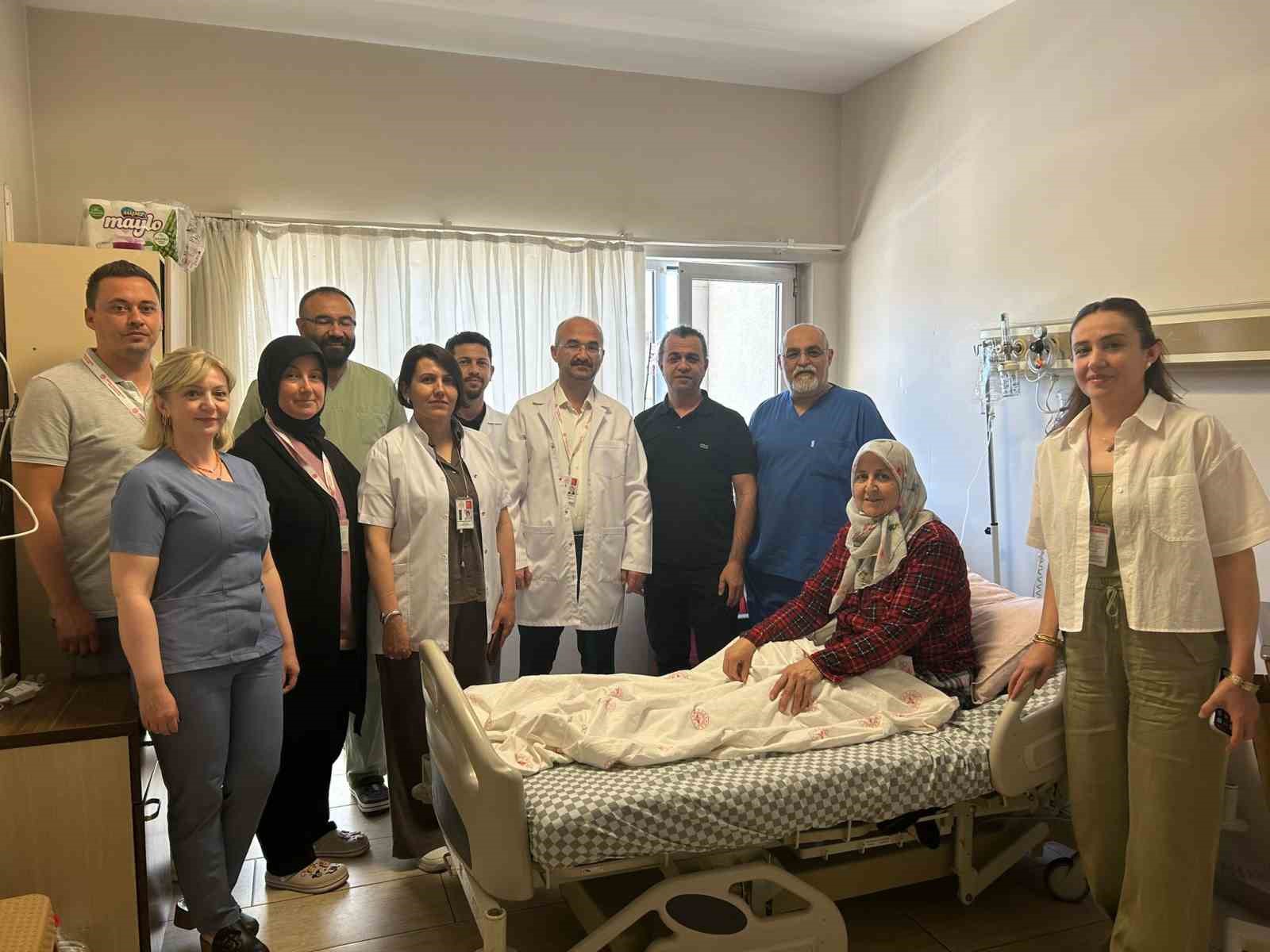 Akhisar Devlet Hastanesinde bir ilk başarıldı 