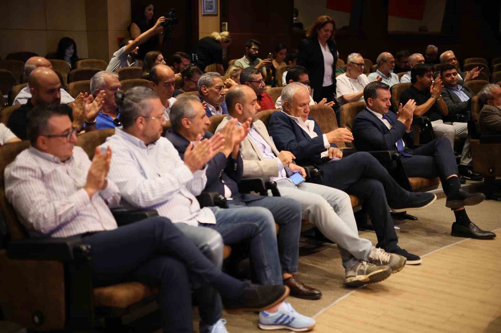 Salıcı’dan ayakkabı sektörüne dönüşüm çağrısı 