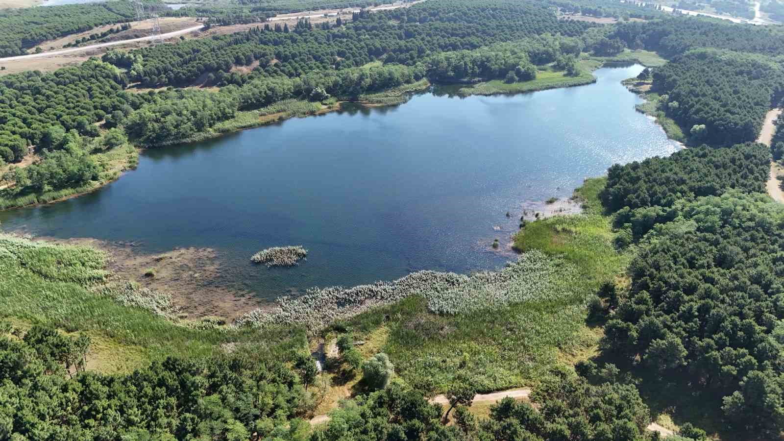 İBB Arnavutköy’de doğal gölü 