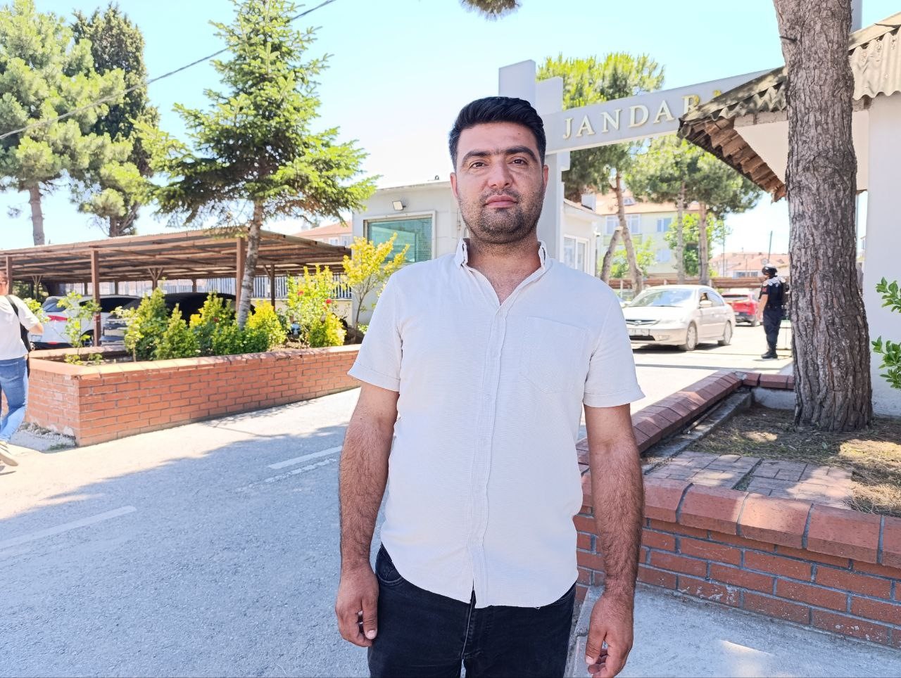 Satın aldıkları araçları teslim alamayan mağdurlar konuştu 