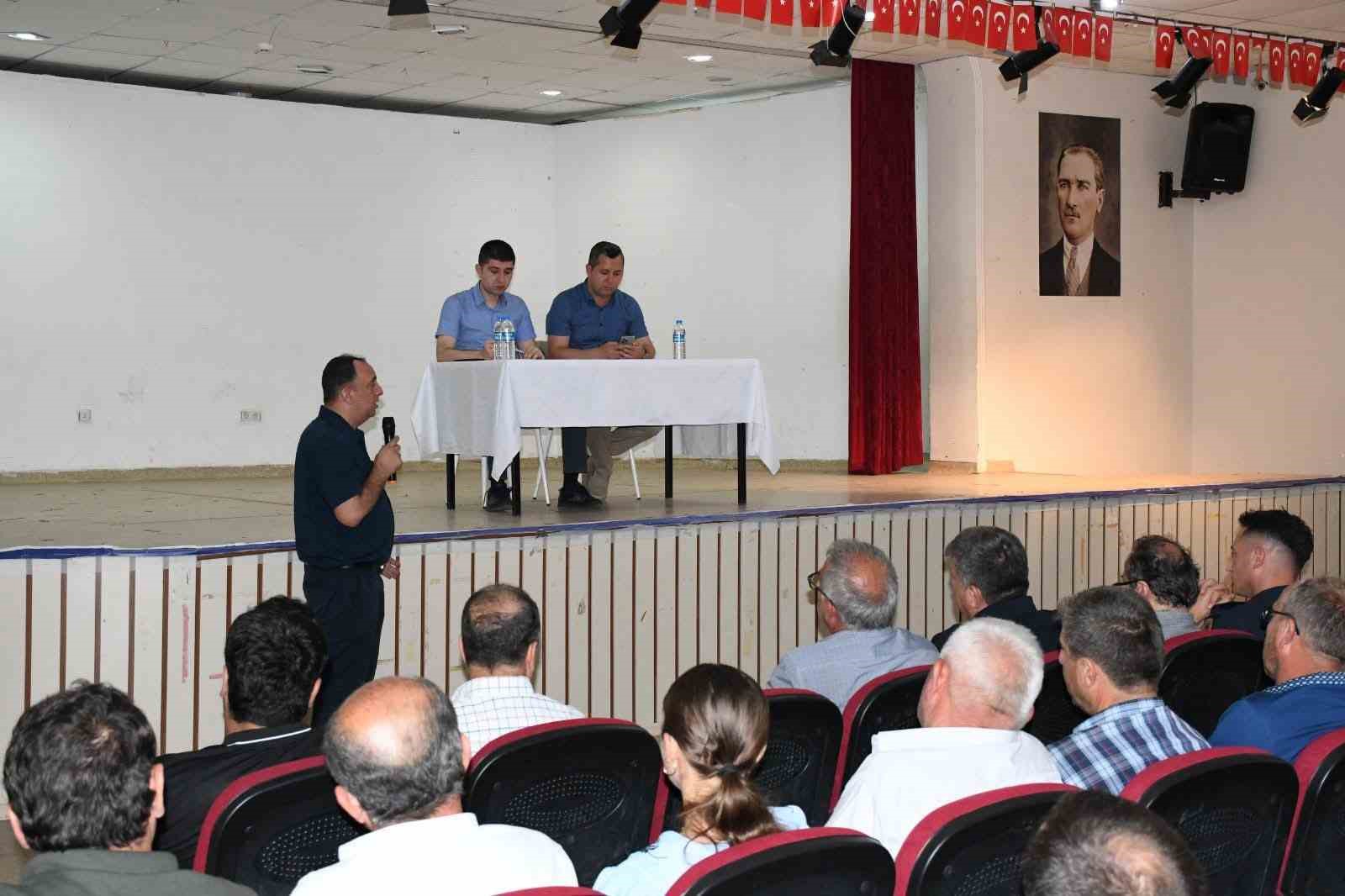 Alaçam’da Muhtarlar Toplantısı 
