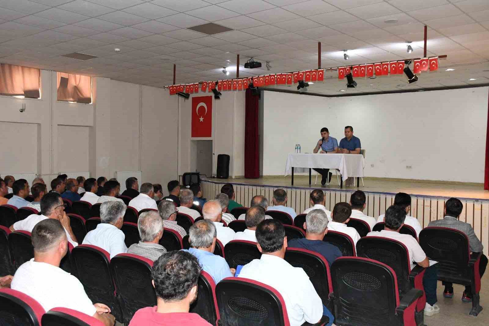Alaçam’da Muhtarlar Toplantısı 