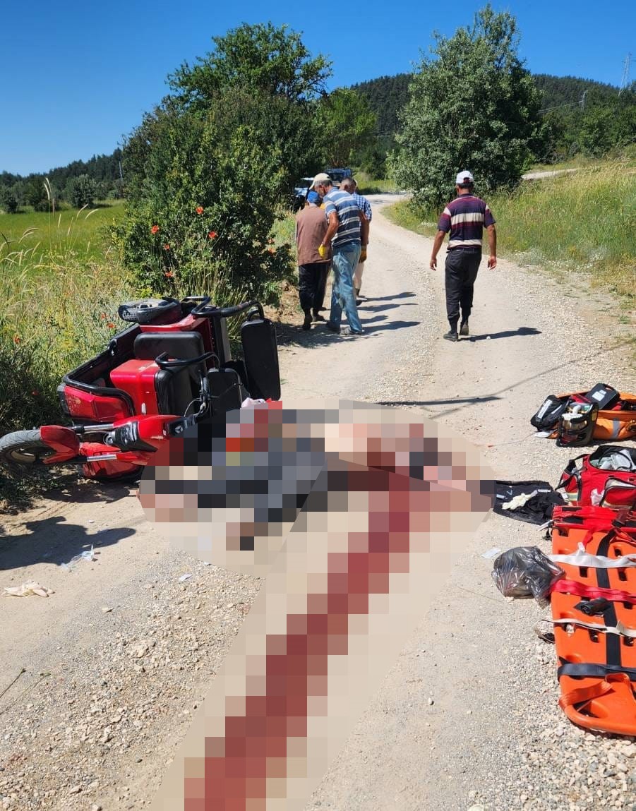 Kastamonu’da üç tekerlekli mopedin altında kalan sürücü hayatını kaybetti 