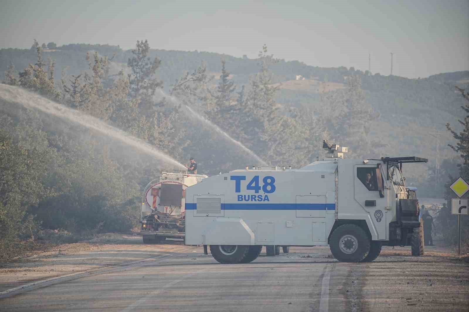 Bursa’daki orman yangını devam ediyor 