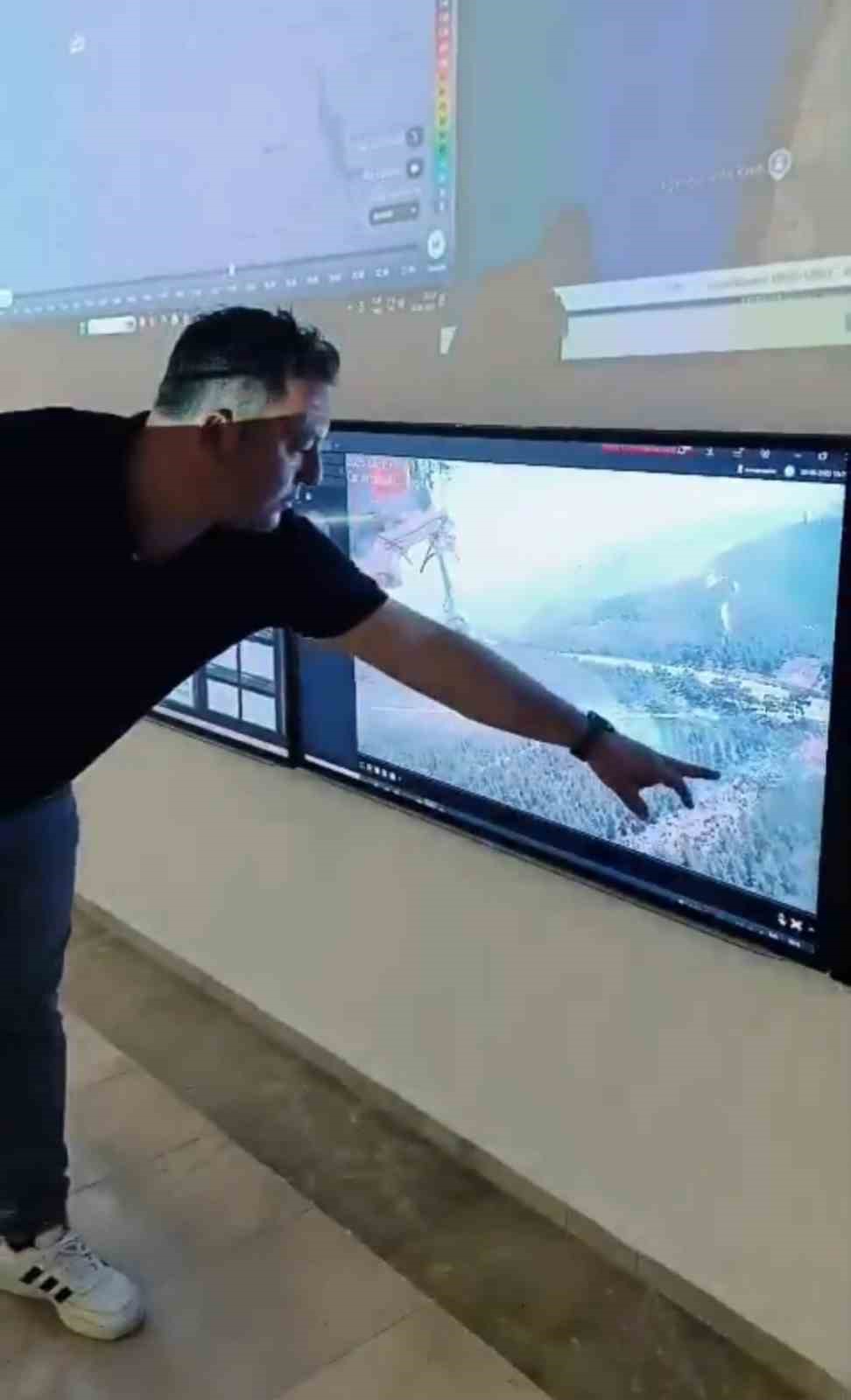 Çanakkale’de Yangın Harekat Koordinasyon Merkezi yangınlarına karşı teyakkuzda 