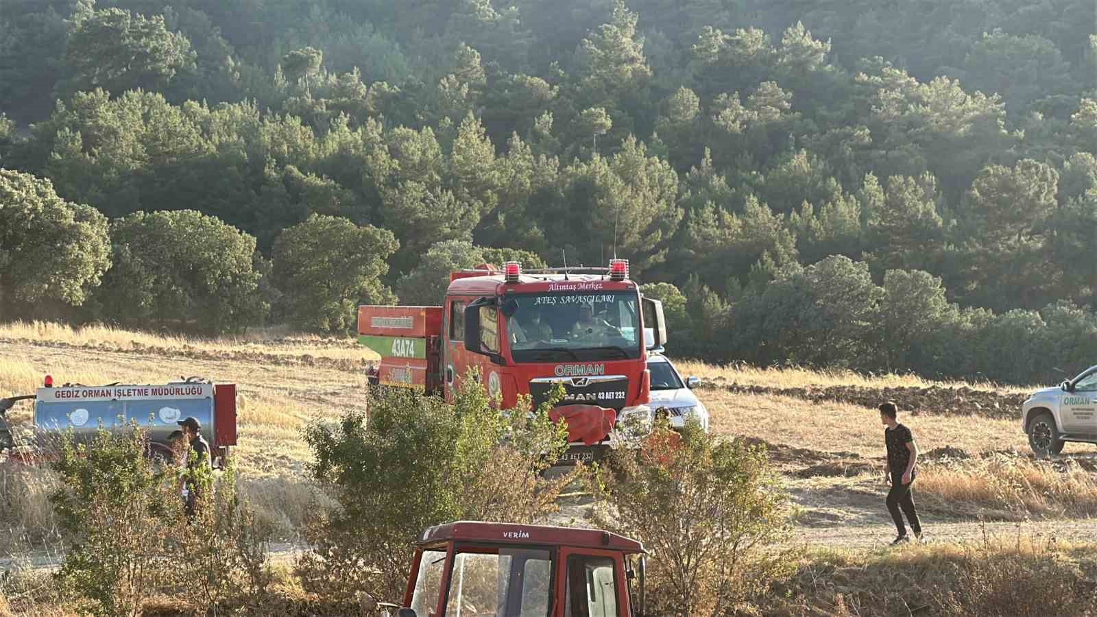 Uşak’taki orman yangınıyla ilgili 2 kişi gözaltına alındı 