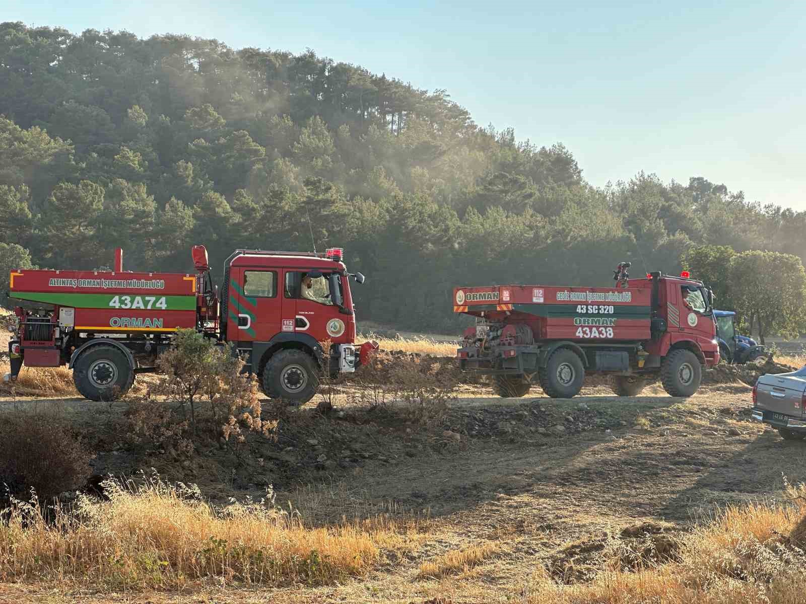 Uşak’taki orman yangınıyla ilgili 2 kişi gözaltına alındı 