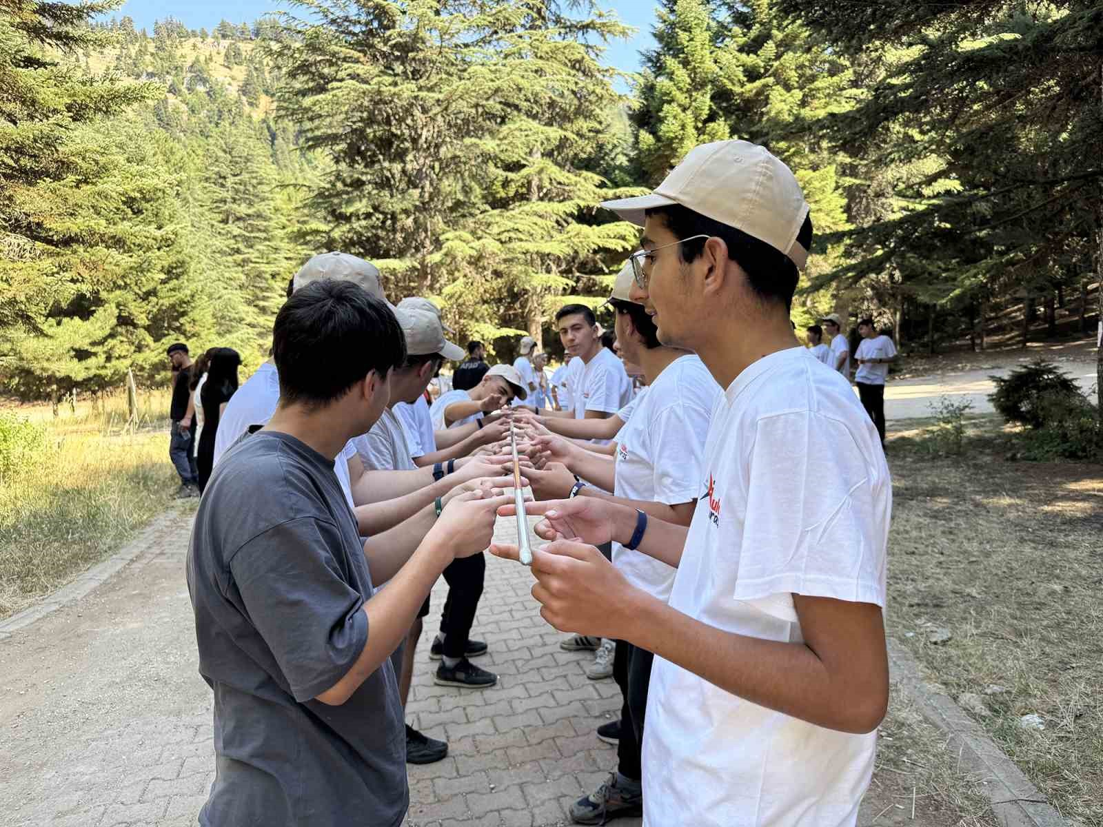 Pusula Maraş gençlik kampları 