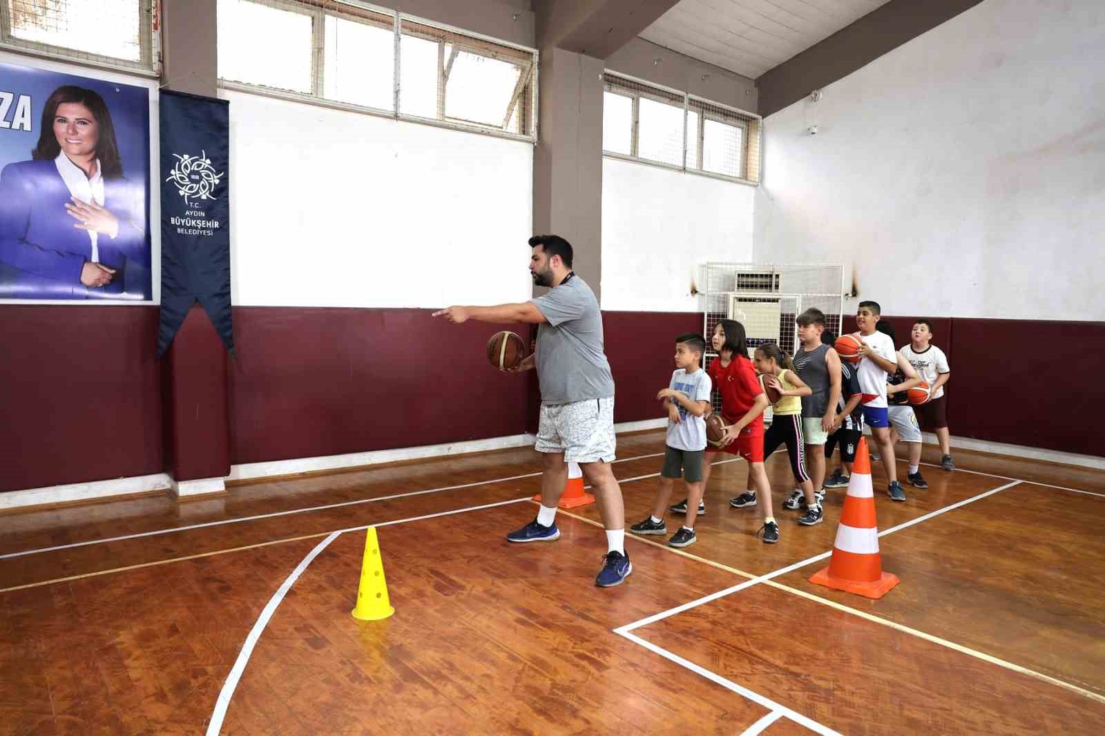 Başkan Çerçioğlu’ndan çocuklara yaz tatilinde spor desteği 
