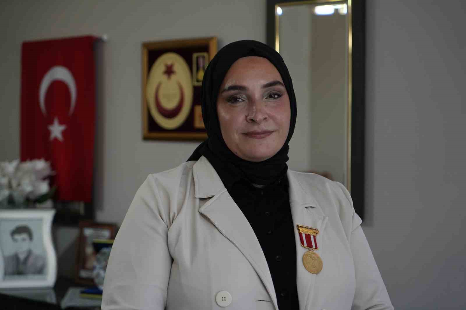 15 Temmuz şehidi eşi ve gazi Şefkatlioğlu: 