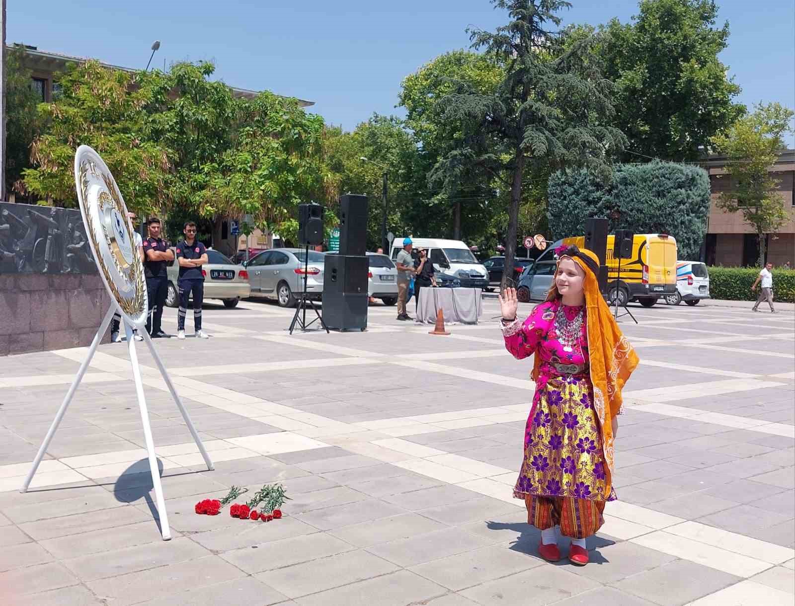 Vilayet Meydanı’nda festival etkinliği