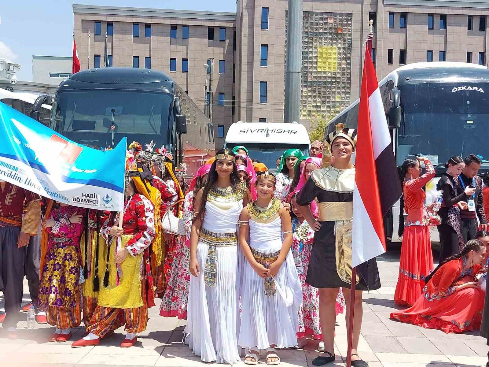 Vilayet Meydanı’nda festival etkinliği 